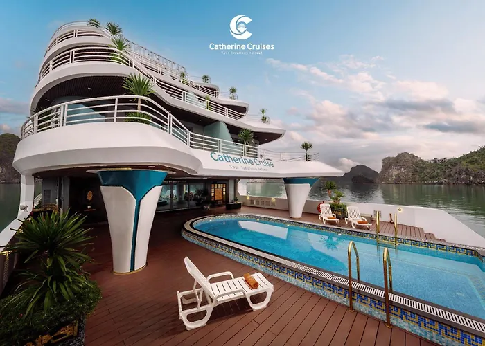 Catherine Cruises Bay 5* Hạ Long